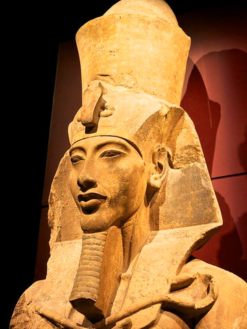 akhenaton
